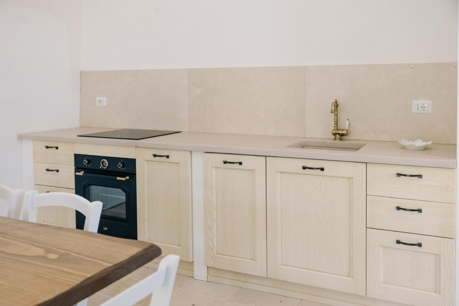 Dimora Stune Hotel Ostuni Bagian luar foto
