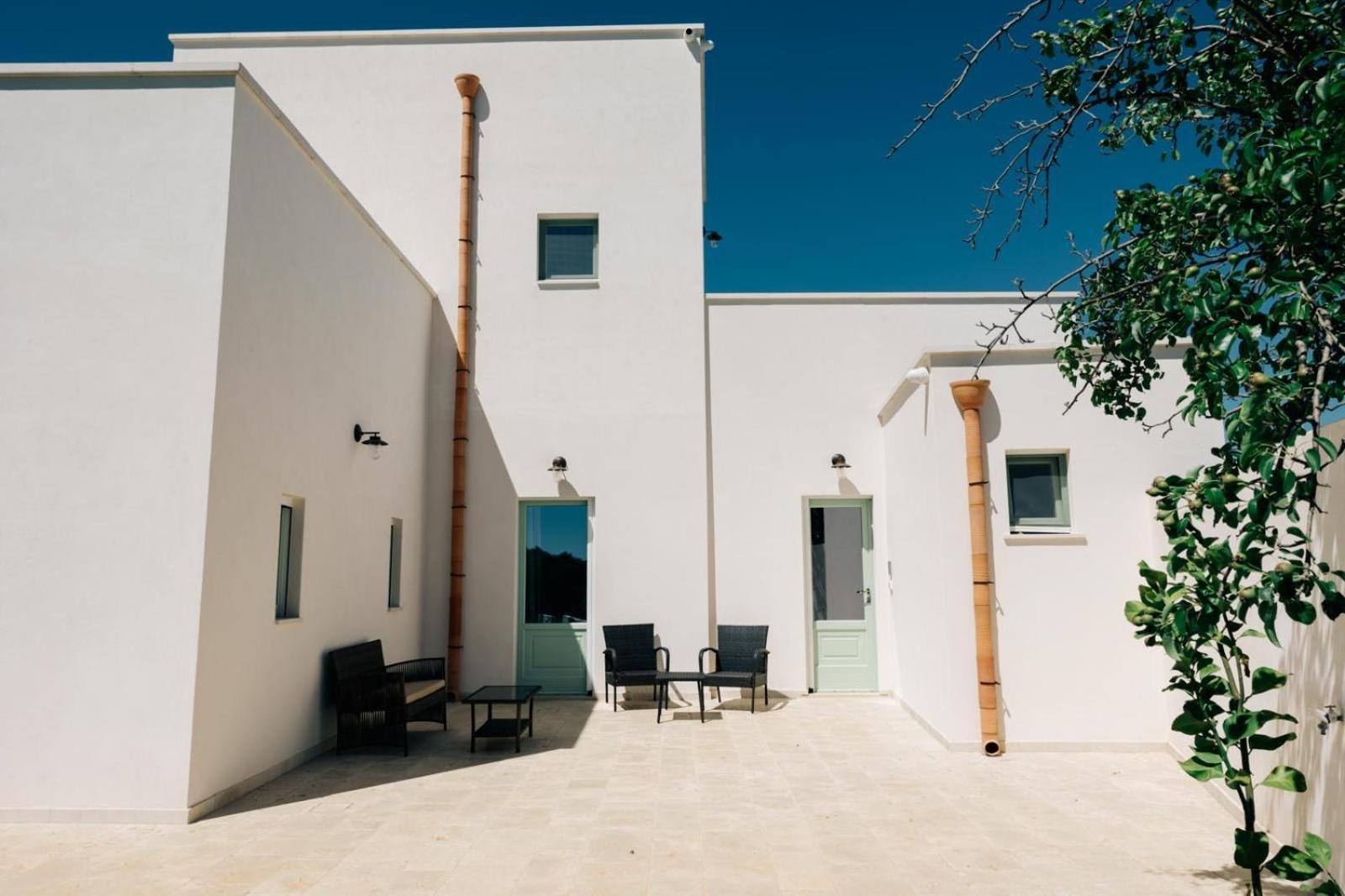 Dimora Stune Hotel Ostuni Bagian luar foto