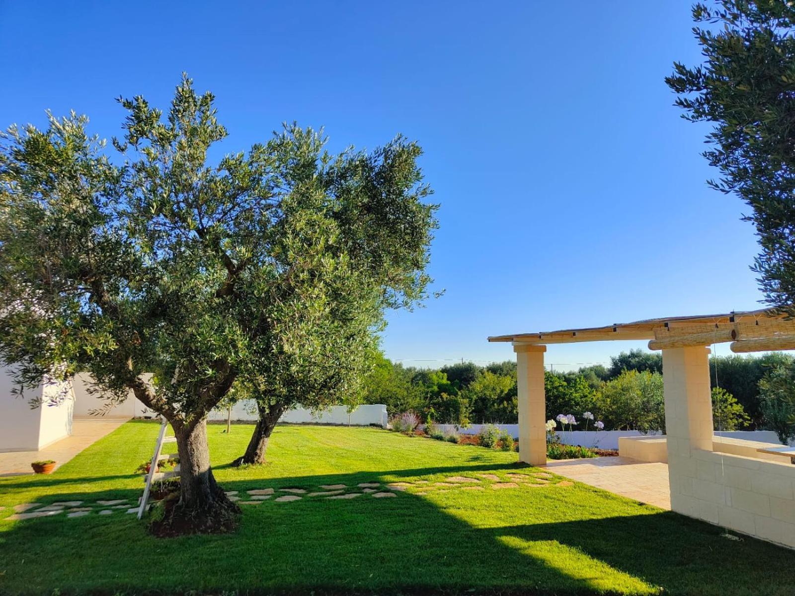 Dimora Stune Hotel Ostuni Bagian luar foto