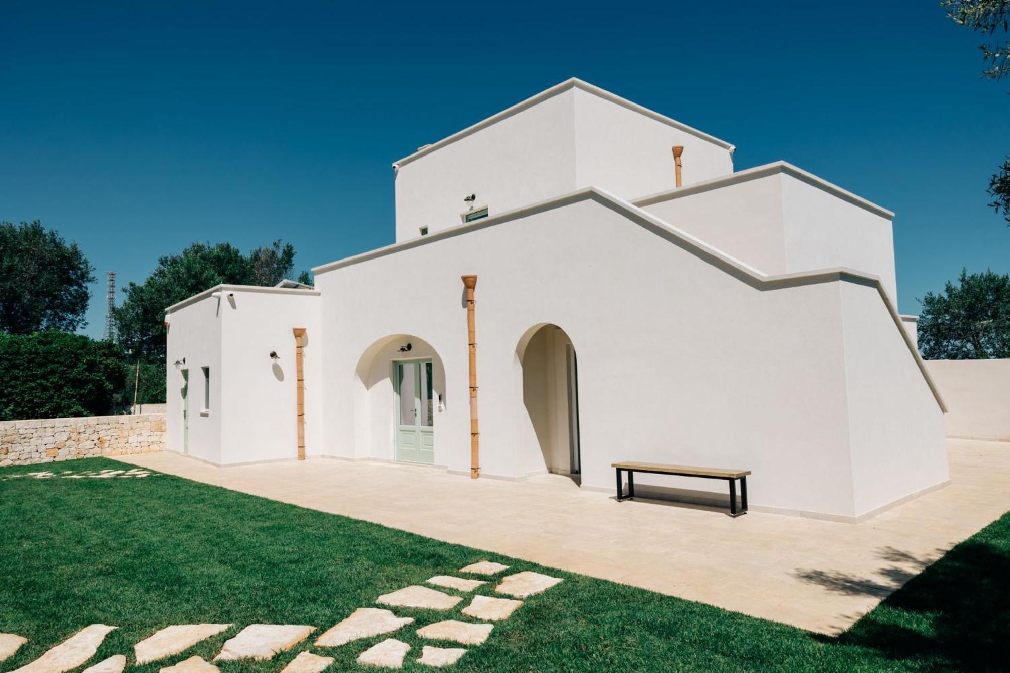 Dimora Stune Hotel Ostuni Bagian luar foto