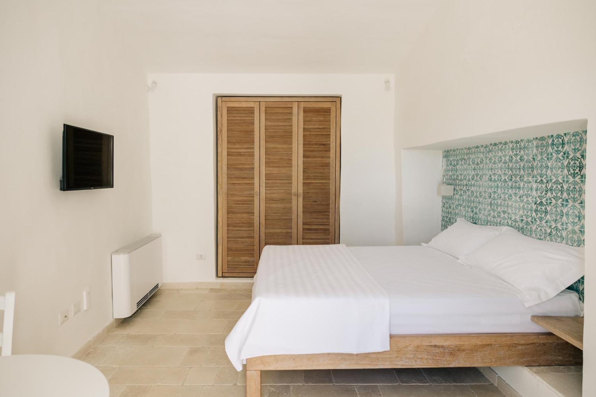 Dimora Stune Hotel Ostuni Bagian luar foto