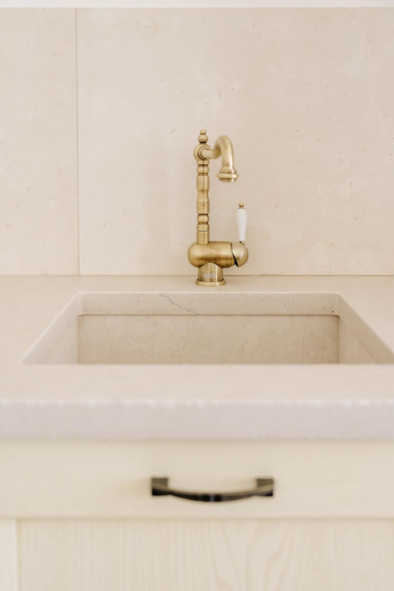 Dimora Stune Hotel Ostuni Bagian luar foto