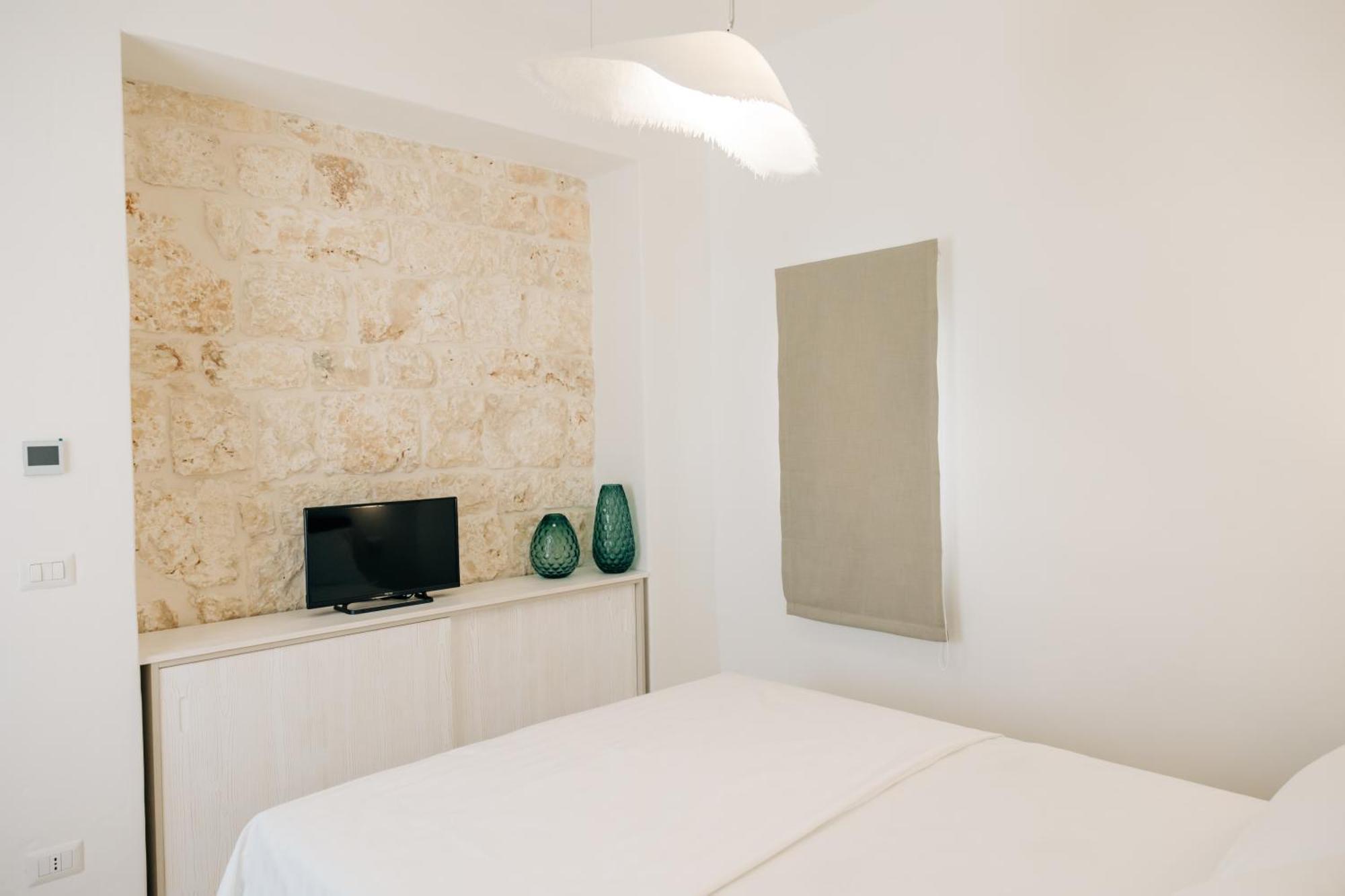 Dimora Stune Hotel Ostuni Bagian luar foto